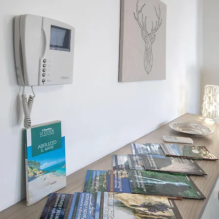 Verdemare House - Luminoso Sulla Riviera Pescarese A 2 Passi Dal Mare شقة بيسكارا