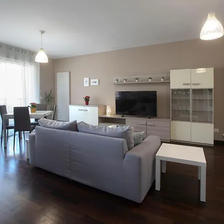 Verdemare House - Luminoso Sulla Riviera Pescarese A 2 Passi Dal Mare Apartment Pescara