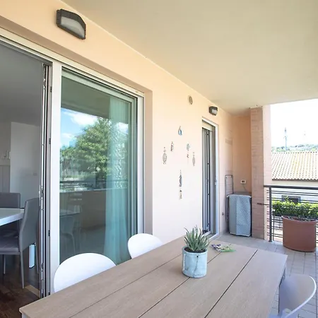 Verdemare House - Luminoso Sulla Riviera Pescarese A 2 Passi Dal Mare بيسكارا